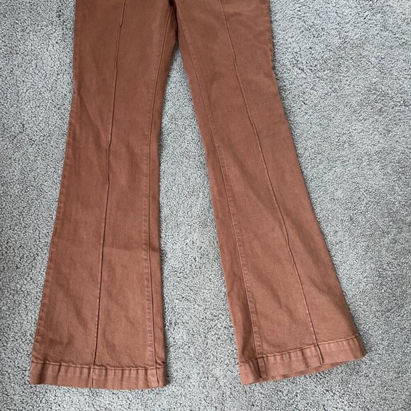 REVICE DENIM VENUS FLARES IN ROCKY ROAD NEW WITH TAGS  HIGH WAIST FLARE W28 TALL - Picture 3 of 13